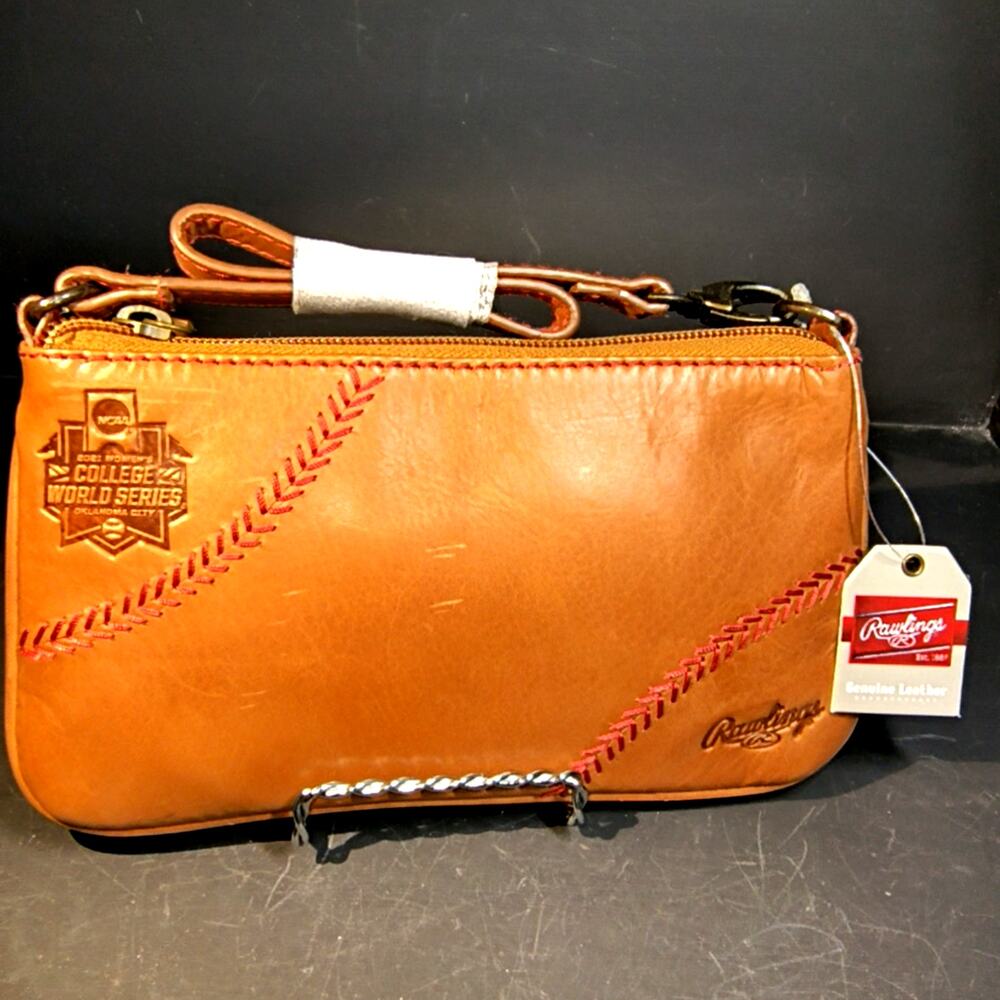 1867. Rawlings Genuine Leather Wristlet Stadium Bag